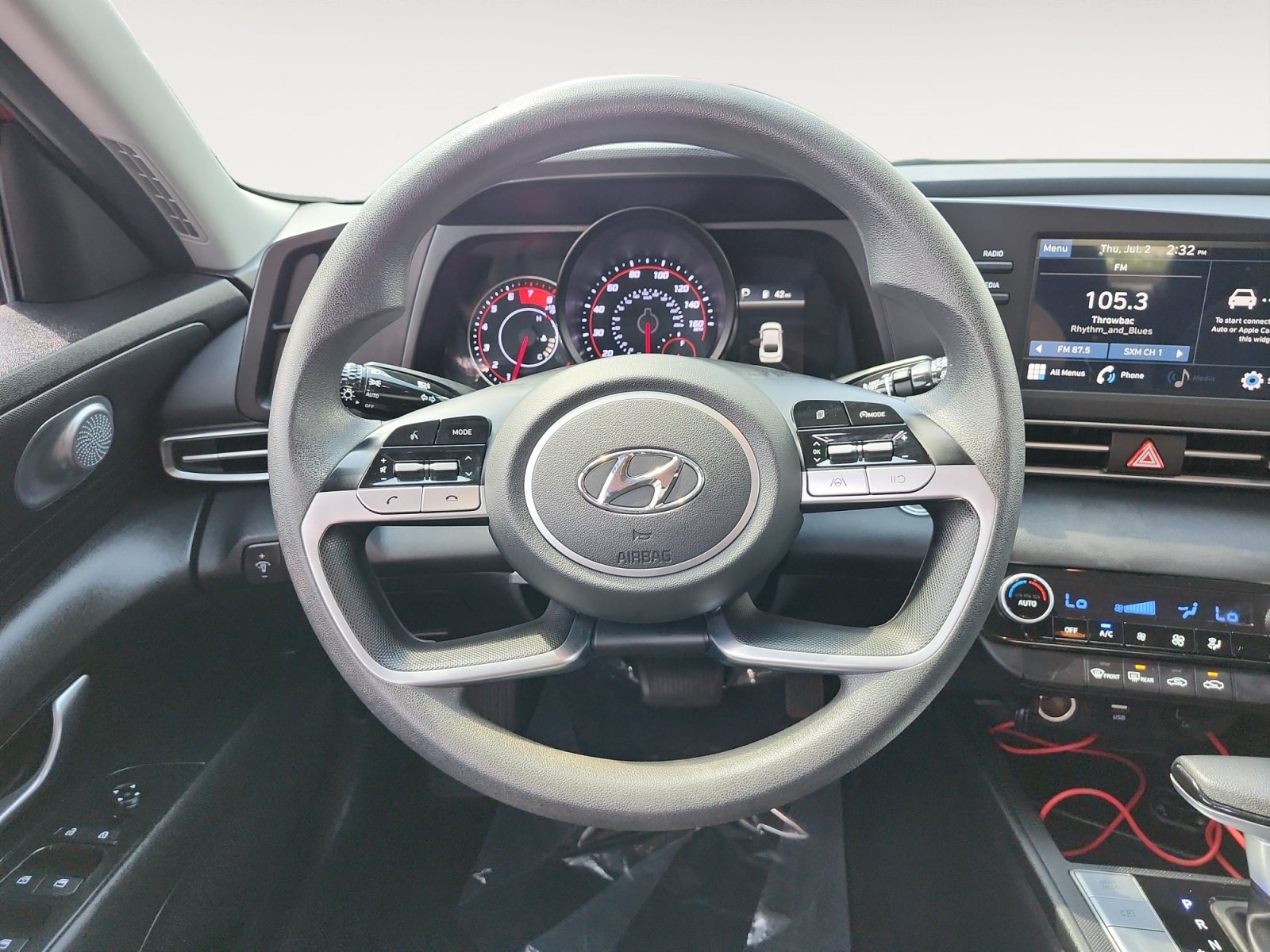 Used 2021 Hyundai Elantra SEL FWD image 12