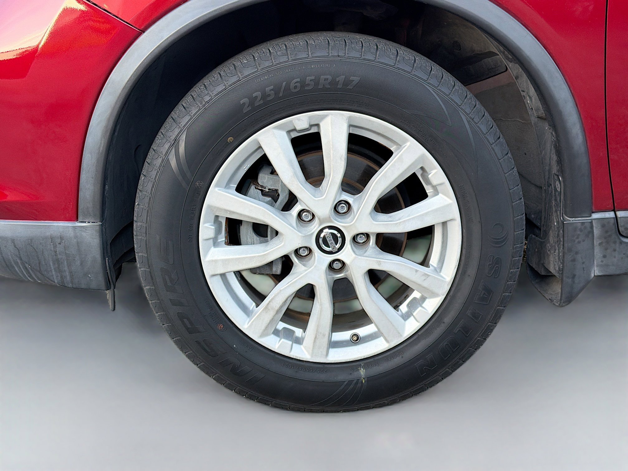 Used 2018 Nissan Rogue SV w/ Sun & Sound Touring Package image 38