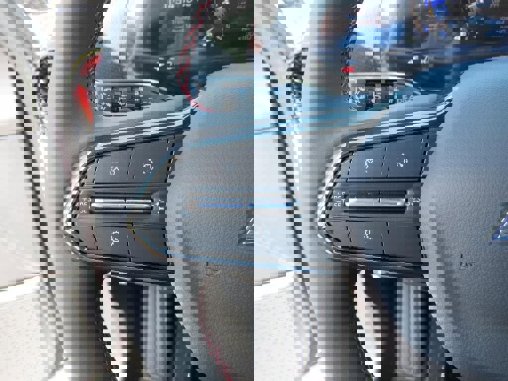 New 2026 Chevrolet Equinox RS image 19