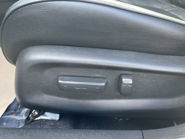 Used 2019 Honda Civic Touring image 16