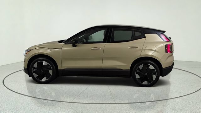 New 2026 Volvo EX30 Plus w/ Protection Package Premier AWD/4WD image 4
