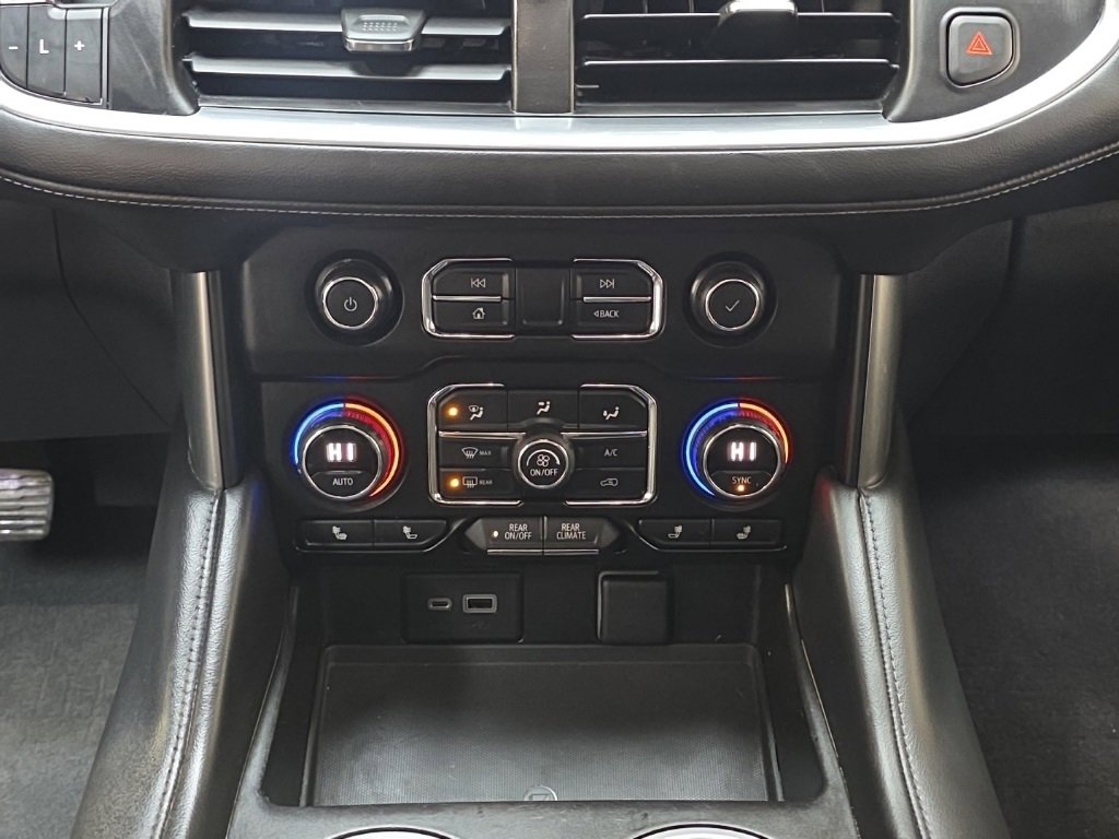 Used 2021 Chevrolet Tahoe Z71 w/ Z71 Signature Package image 24