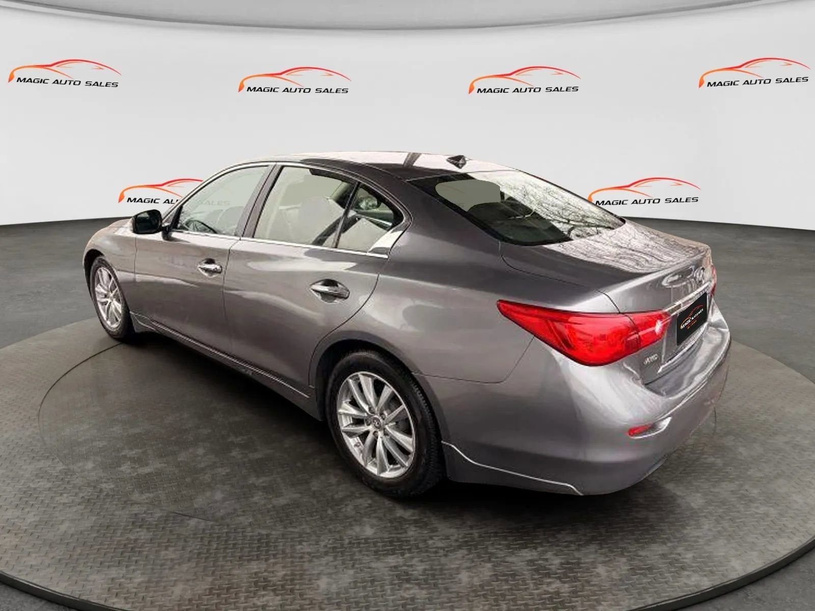 Used 2015 INFINITI Q50 Premium w/ Navigation Package image 10