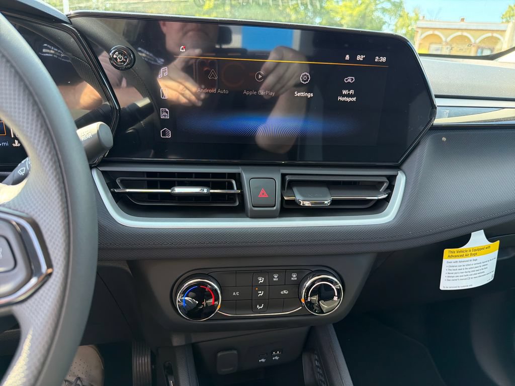New 2026 Chevrolet TrailBlazer LS w/ LS Convenience Package AWD/4WD image 19
