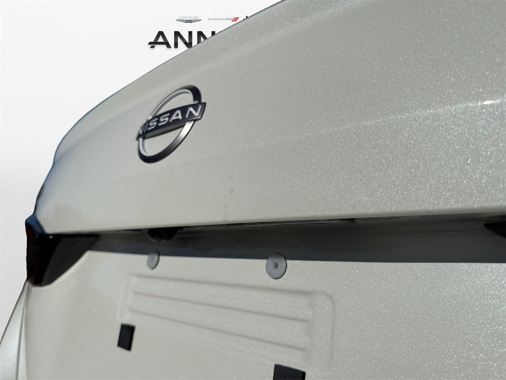 New 2025 Nissan Altima 2.5 SV image 17