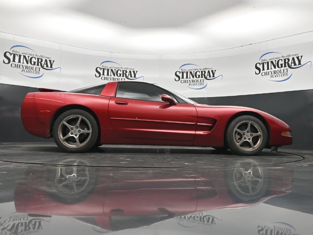Used 2004 Chevrolet Corvette Coupe w/ Roof Package RWD image 33