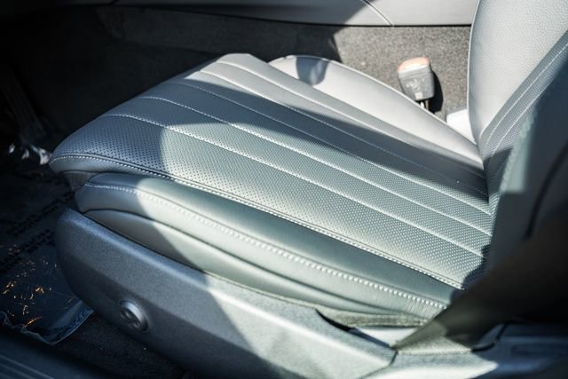New 2026 Mercedes-Benz E 450 4MATIC Sedan image 35