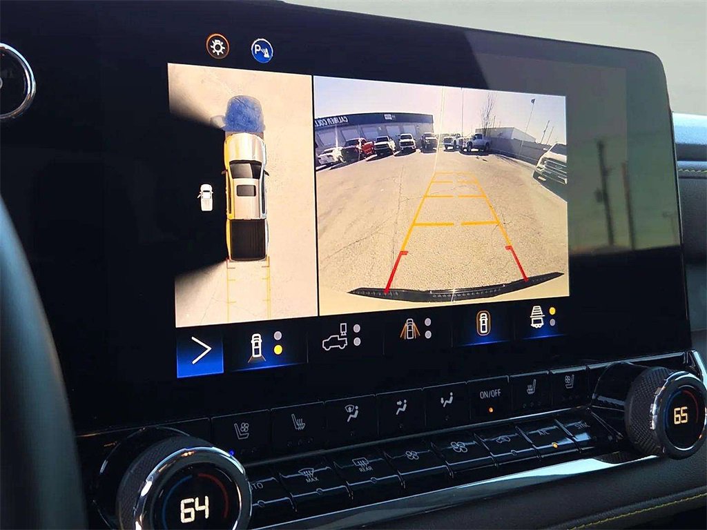 Used 2023 Chevrolet Colorado ZR2 w/ ZR2 Convenience Package III image 18