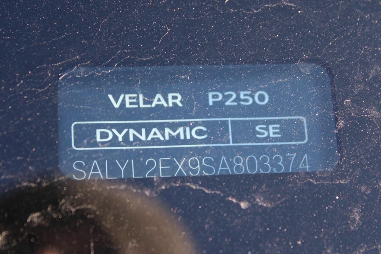 Used 2025 Land Rover Range Rover Velar Dynamic SE image 34