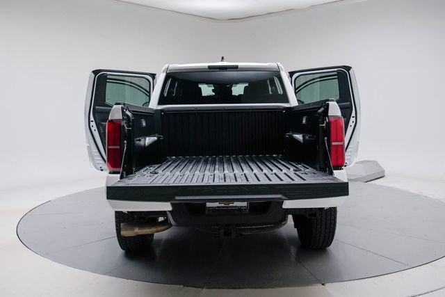 Used 2024 Toyota Tacoma TRD Off-Road AWD/4WD image 20