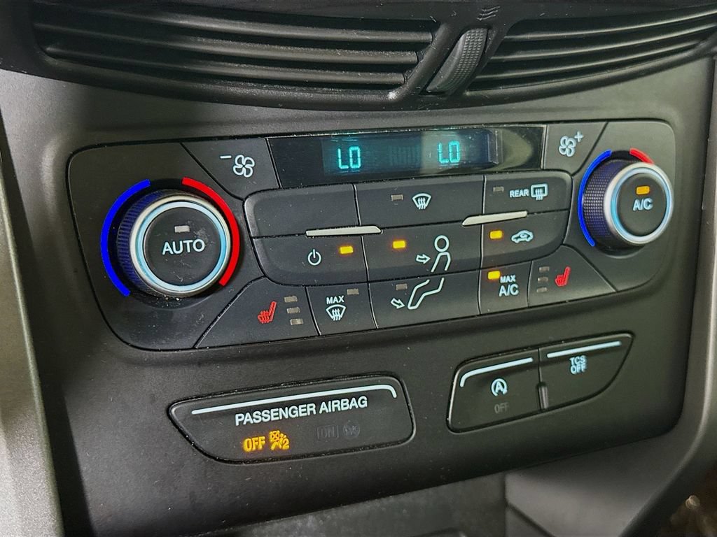 Used 2018 Ford Escape SE w/ Ford Safe & Smart Package FWD image 7