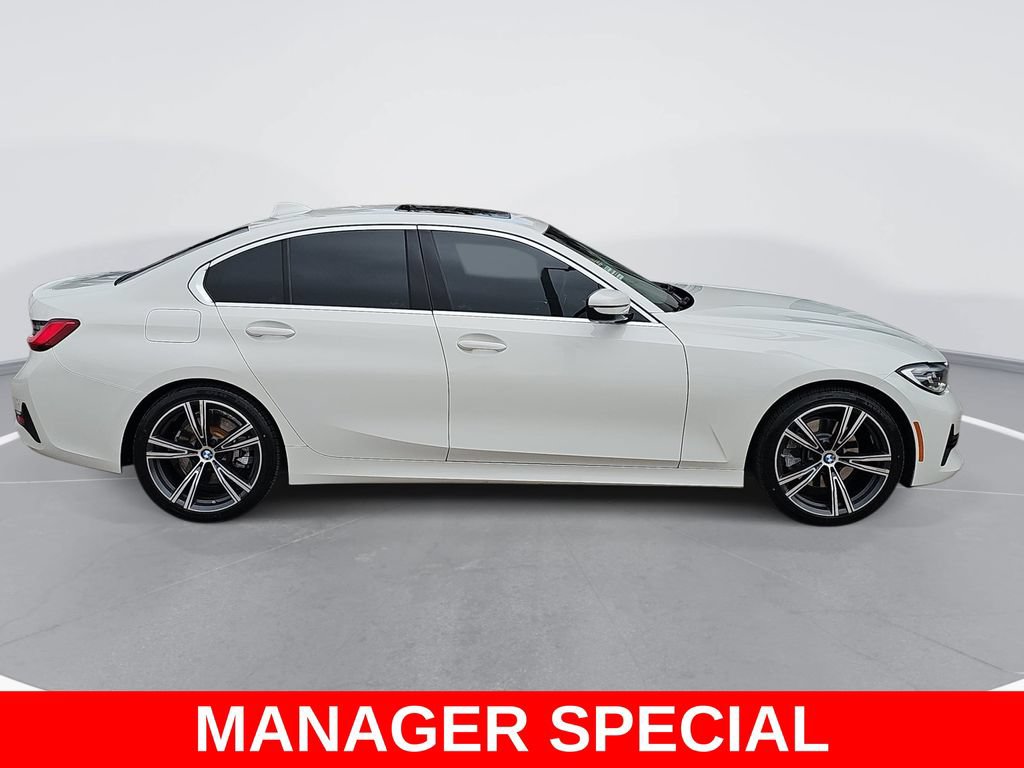 Used 2021 BMW 330i Sedan w/ Driving Assistance Package RWD image 2