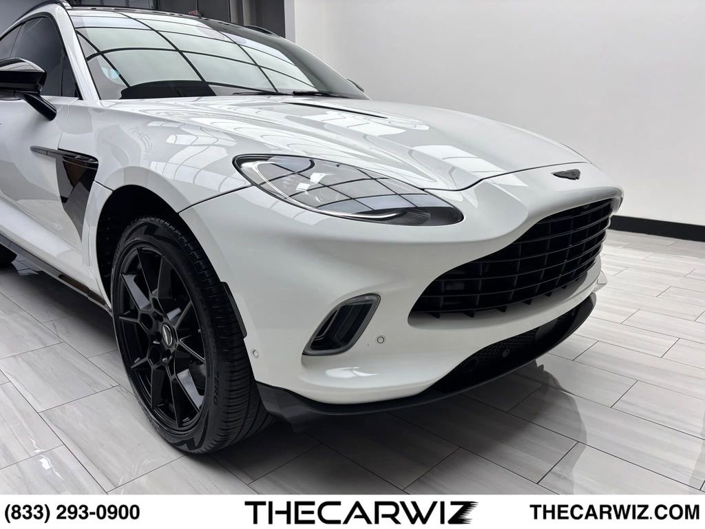 Used 2021 Aston Martin DBX AWD/4WD image 2