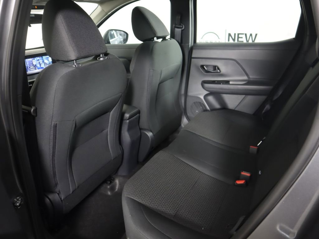 New 2026 Nissan Kicks S image 18