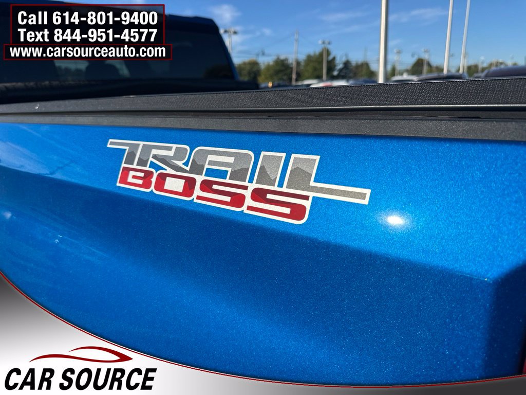 Used 2022 Chevrolet Silverado 1500 Custom Trail Boss AWD/4WD image 19