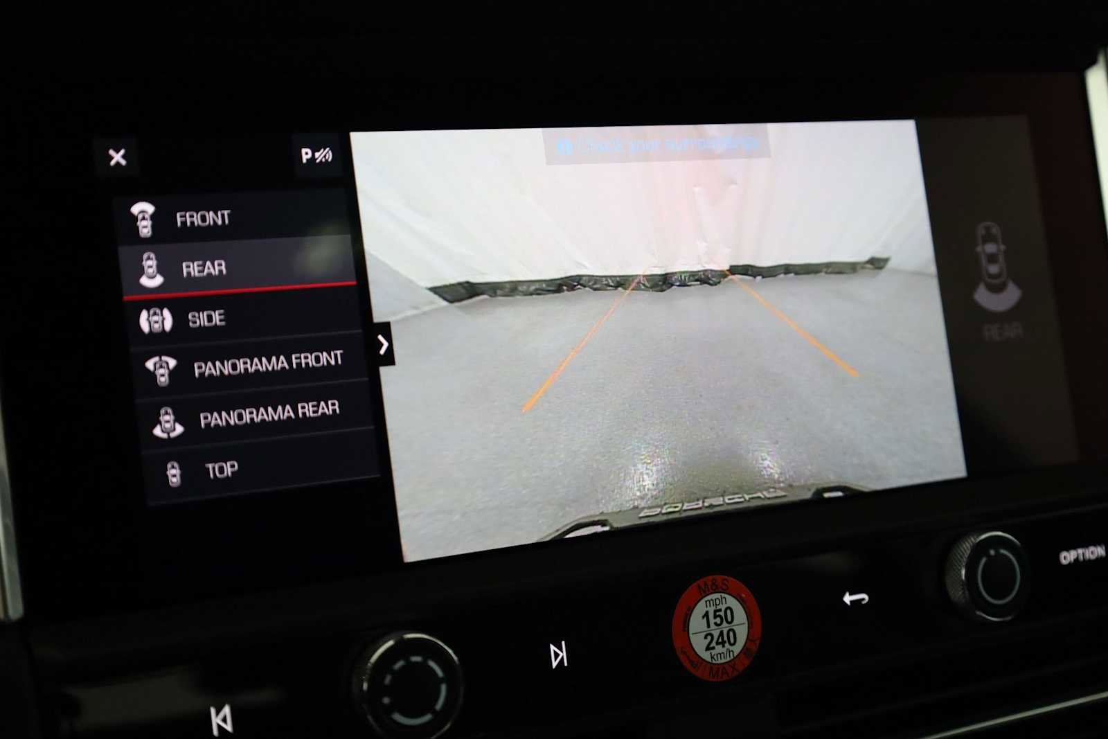 Certified 2025 Porsche Macan GTS image 34