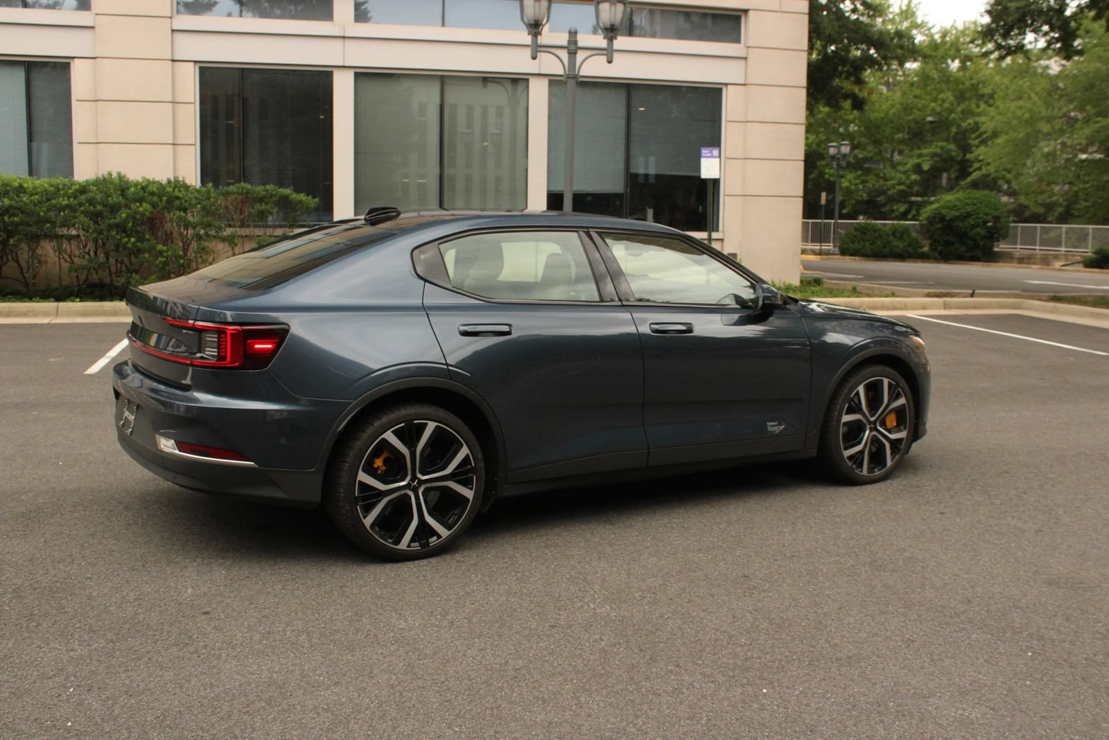 Used 2022 Polestar Polestar 2 w/ Performance Package AWD/4WD image 7