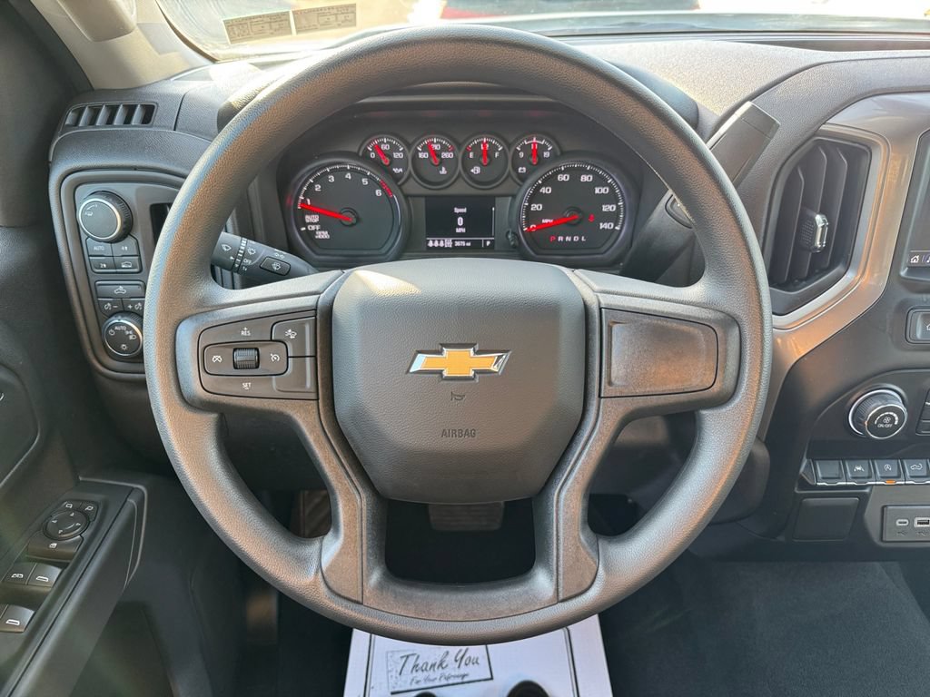 Used 2026 Chevrolet Silverado 1500 Custom AWD/4WD image 15