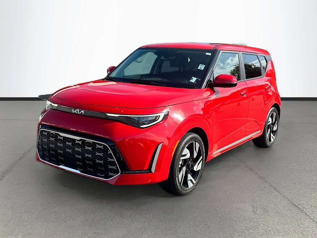 Used 2025 Kia Soul GT-Line w/ GT-Line Technology Package FWD image 3