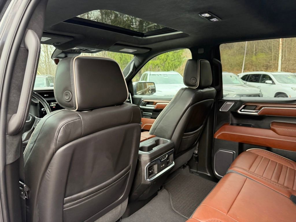 Used 2023 GMC Sierra 1500 Denali Ultimate image 4