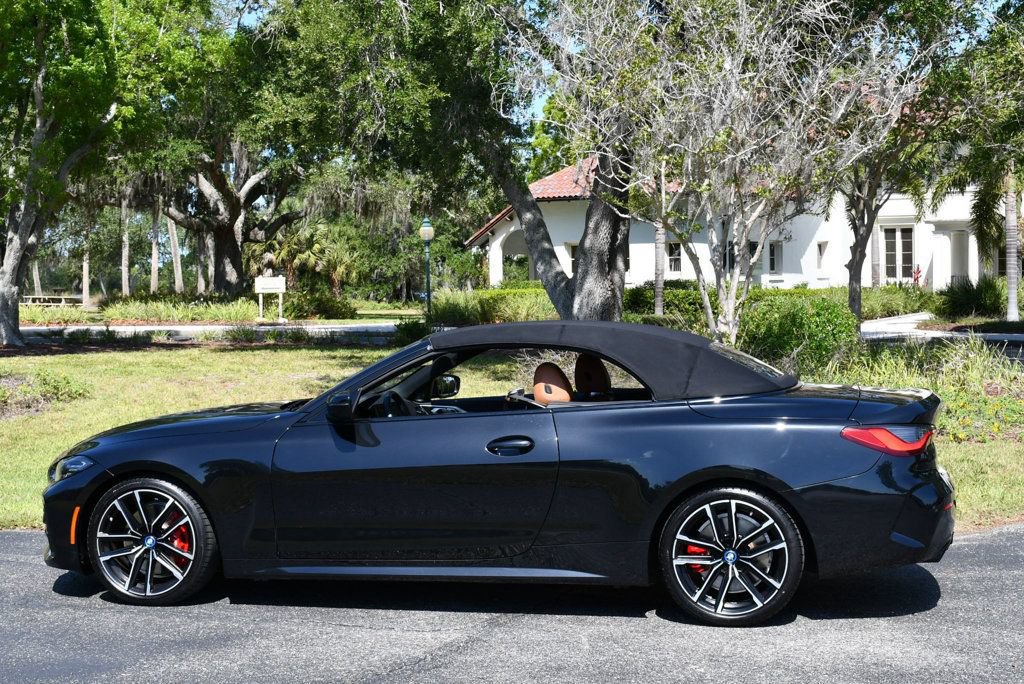 Used 2023 BMW 430i Convertible w/ M Sport Package RWD image 4