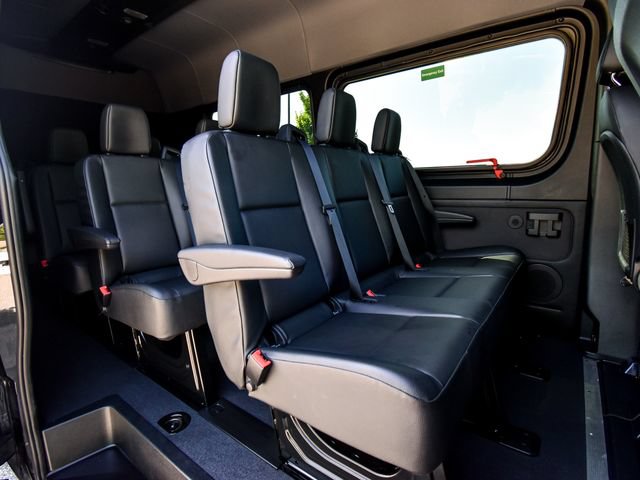 Used 2020 Mercedes-Benz Sprinter 2500 image 5