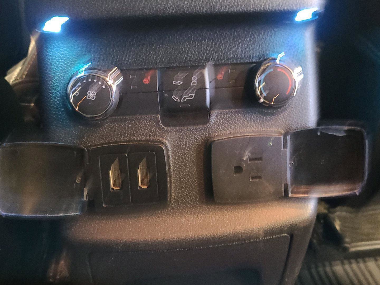 Used 2017 Ford Explorer Limited w/ Equipment Group 303A image 25