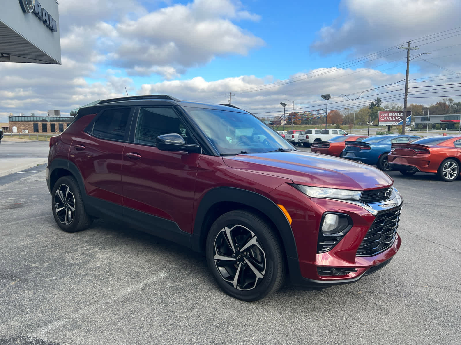Used 2023 Chevrolet TrailBlazer RS w/ Sun and Liftgate Package image 4