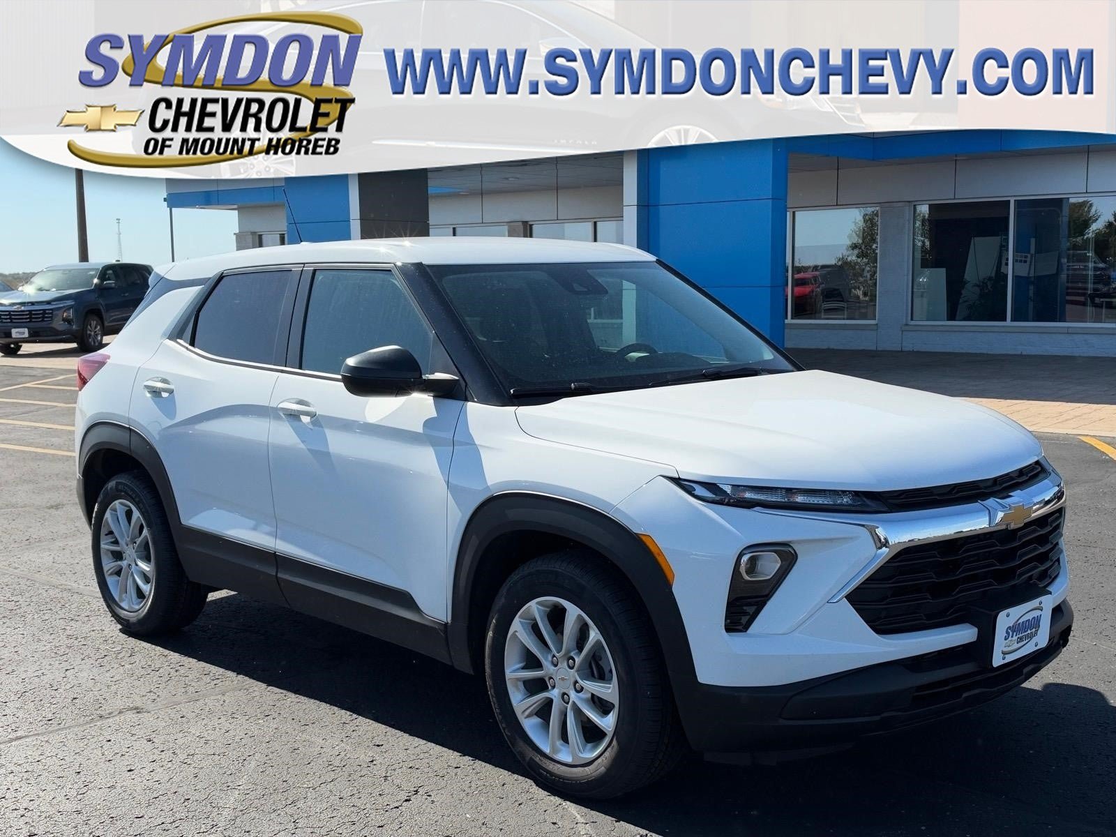 Used 2024 Chevrolet TrailBlazer LS w/ LS Convenience Package FWD image 1