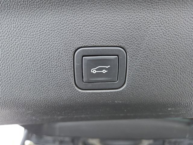 Used 2021 GMC Yukon Denali image 21