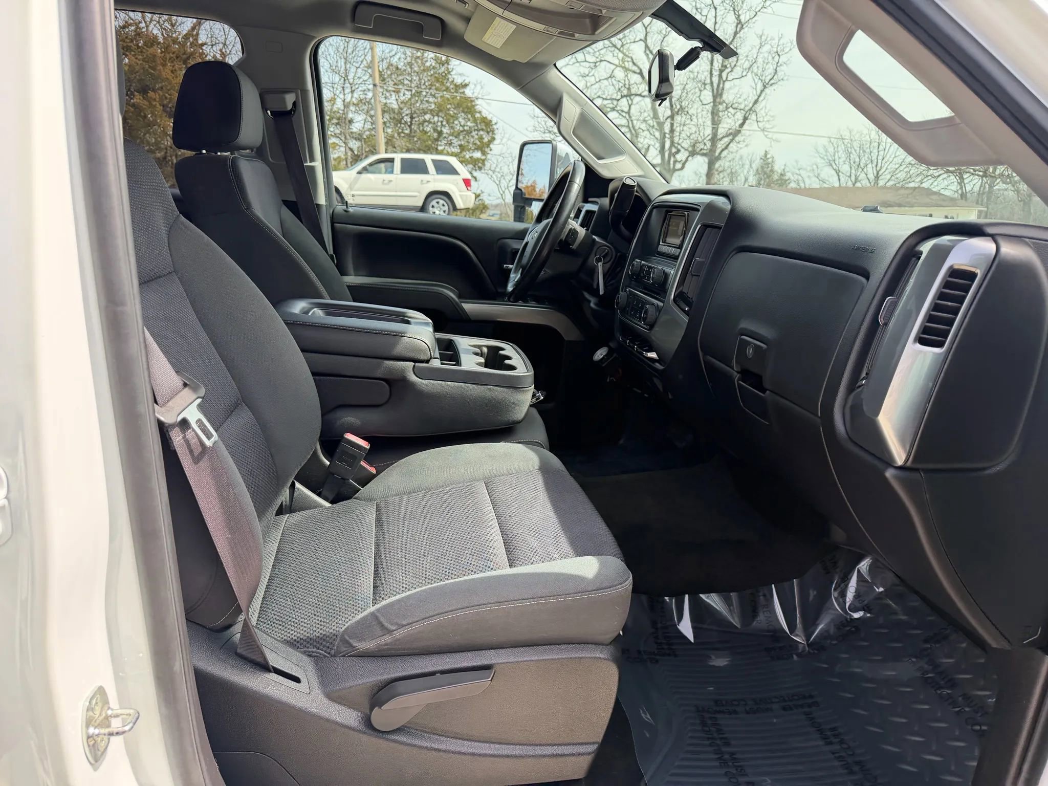 Used 2015 Chevrolet Silverado 2500 LT image 50