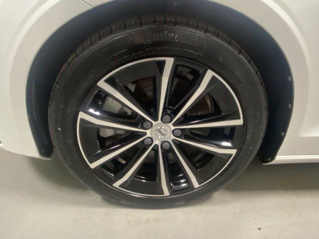 Used 2024 Volvo S60 T8 Core AWD/4WD image 5