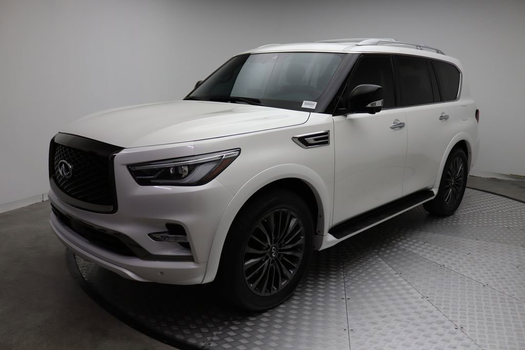 Used 2024 INFINITI QX80 Sensory