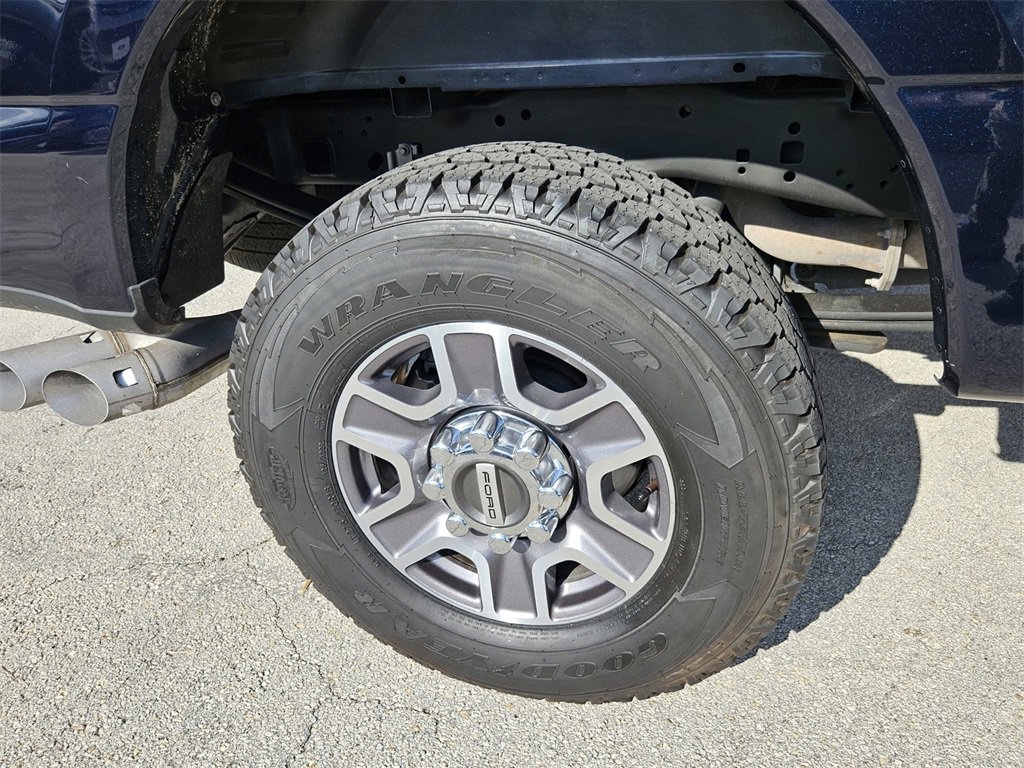 Used 2023 Ford F250 Lariat w/ Lariat Ultimate Package image 42