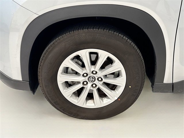 Certified 2025 Toyota Grand Highlander XLE image 25