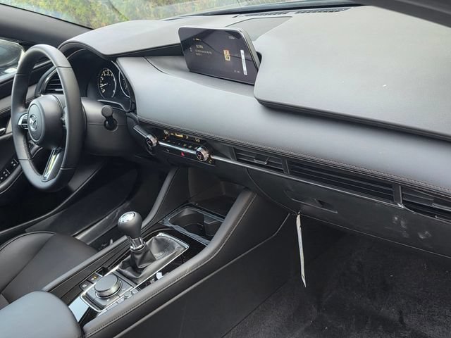 New 2026 MAZDA MAZDA3 2.5 S Hatchback w/ Premium Pkg FWD image 16