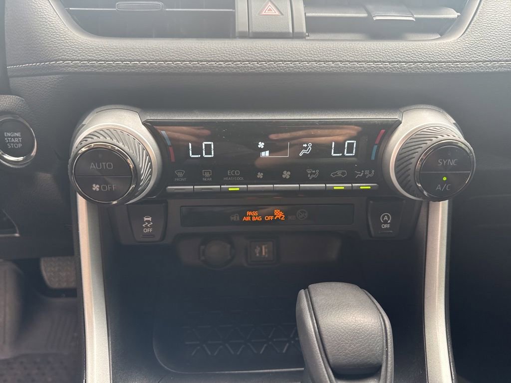 Used 2024 Toyota RAV4 XLE w/ Convenience Package image 20