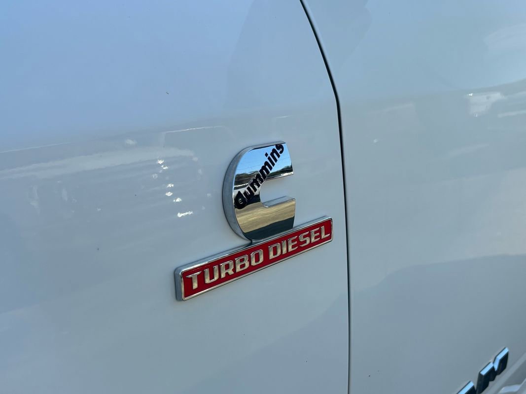 Used 2022 RAM 2500 Laramie w/ Rambox Utility Group image 8