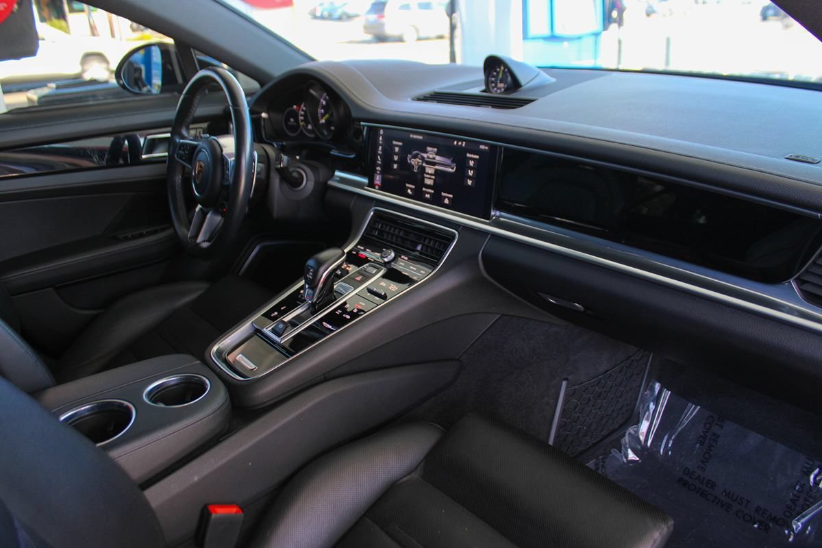 Used 2019 Porsche Panamera 4 AWD/4WD image 19