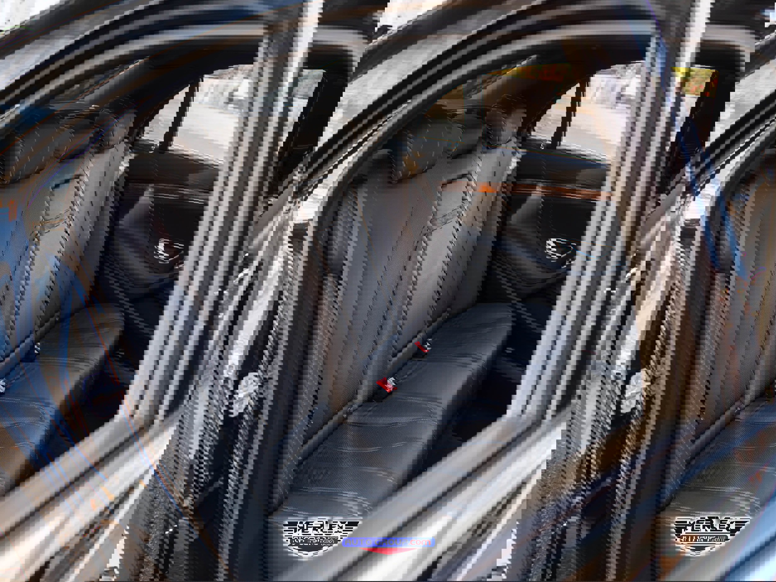 Used 2015 Mercedes-Benz S 550 4MATIC Sedan image 18