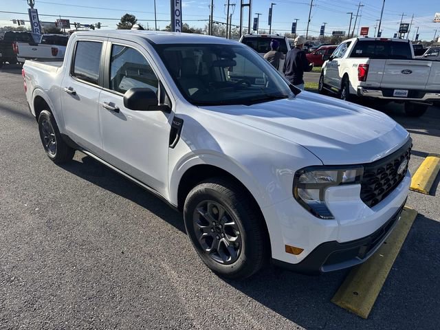 New 2026 Ford Maverick XLT image 3