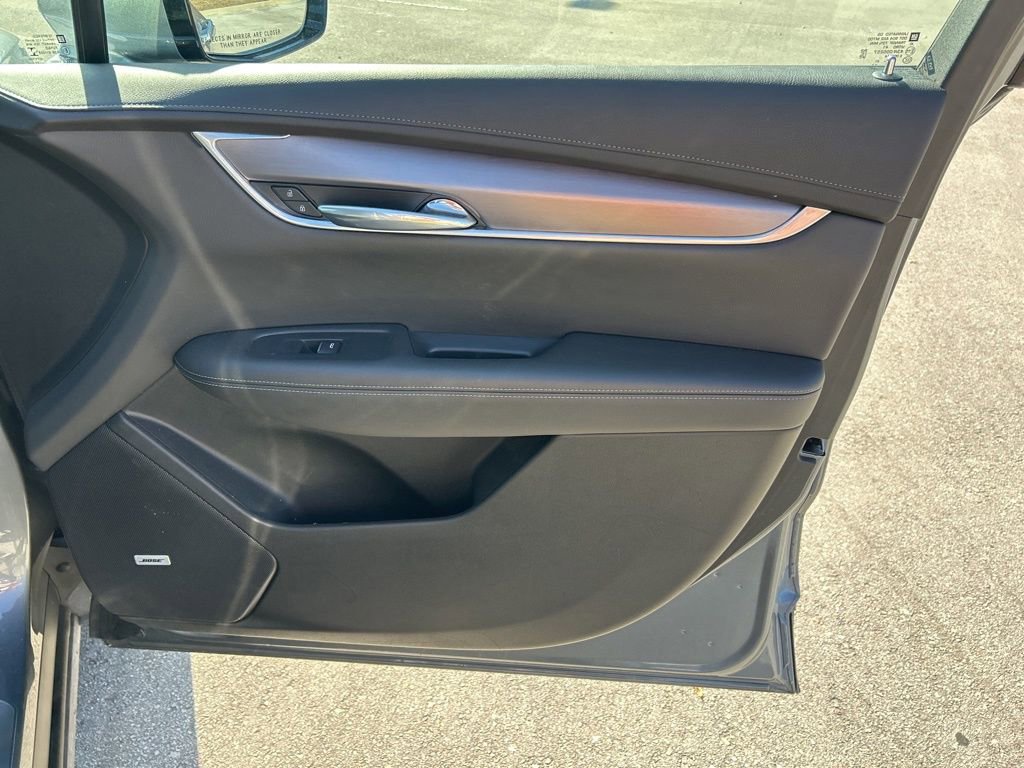 Used 2021 Cadillac XT6 Luxury image 41