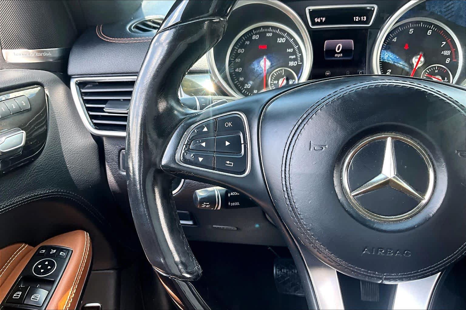 Used 2017 Mercedes-Benz GLS 550 4MATIC image 24