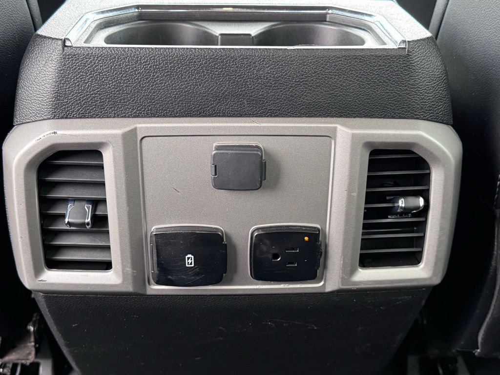 Used 2021 Ford F250 Lariat w/ Lariat Value Package AWD/4WD image 21