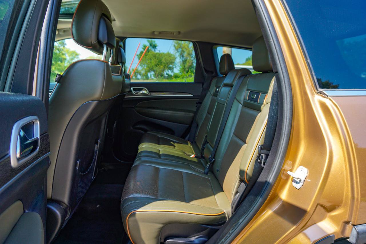 Used 2011 Jeep Grand Cherokee 70th Anniversary AWD/4WD image 16