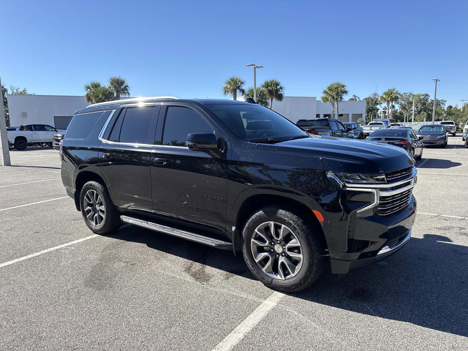 Used 2021 Chevrolet Tahoe LT w/ LT Signature Plus Package