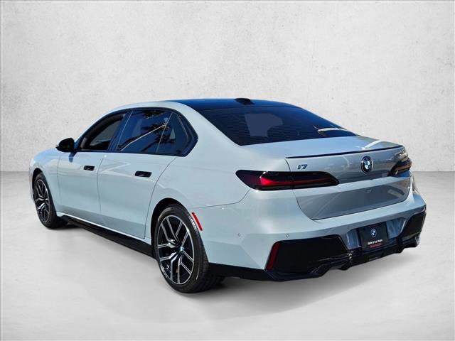 Certified 2025 BMW i7 xDrive60 image 8