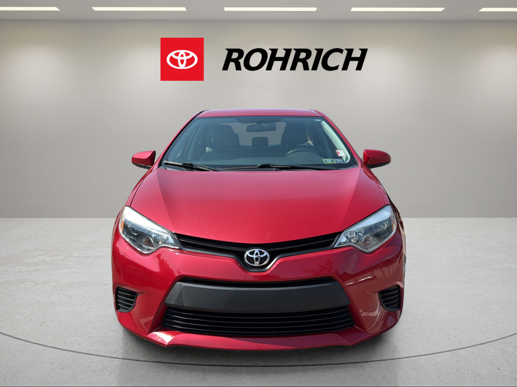 Used 2014 Toyota Corolla LE w/ Body Protection Package FWD image 2