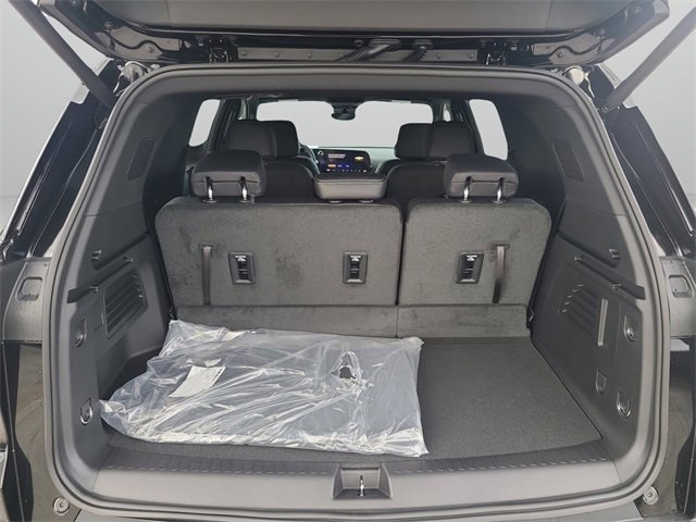 New 2026 Chevrolet Traverse LT w/ Driver Confidence Package image 9