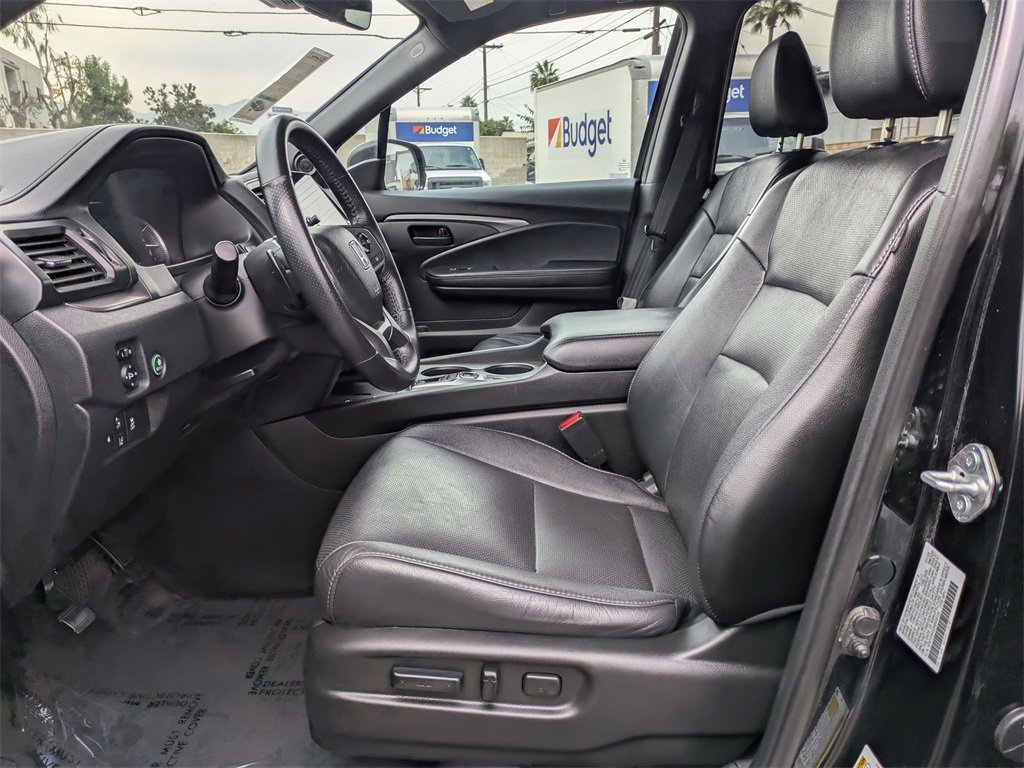 Used 2024 Honda Passport EX-L image 25